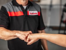 AutoCrew, onderhoud voor alle merken … AutoCrew, onderhoud voor alle merken …